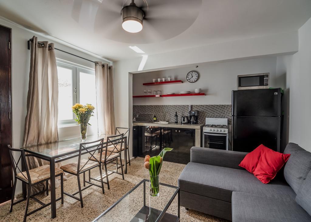 Isla Verde Guest House Σαν Χουάν Εξωτερικό φωτογραφία
