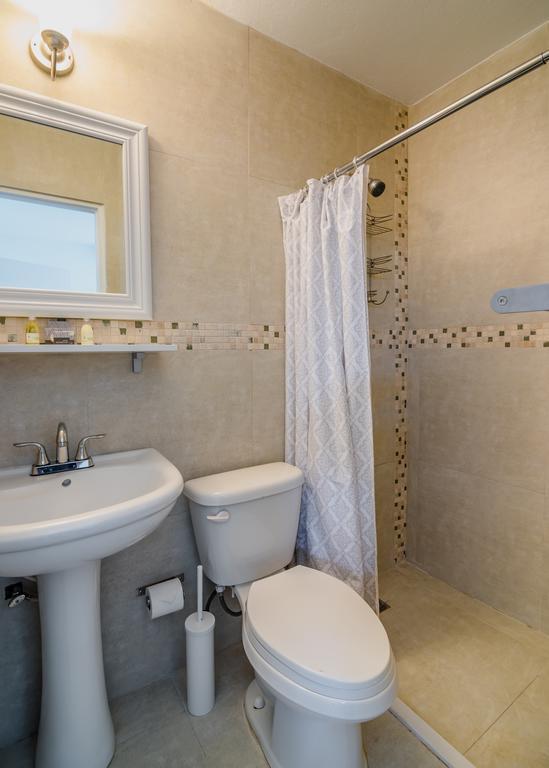 Isla Verde Guest House Σαν Χουάν Εξωτερικό φωτογραφία