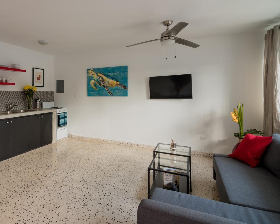 Isla Verde Guest House Σαν Χουάν Εξωτερικό φωτογραφία
