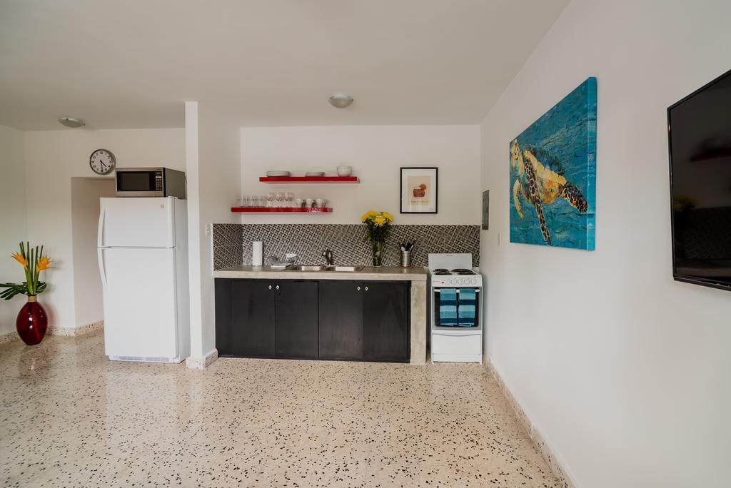 Isla Verde Guest House Σαν Χουάν Εξωτερικό φωτογραφία